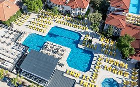 Sundia By Liberty Oludeniz 4*